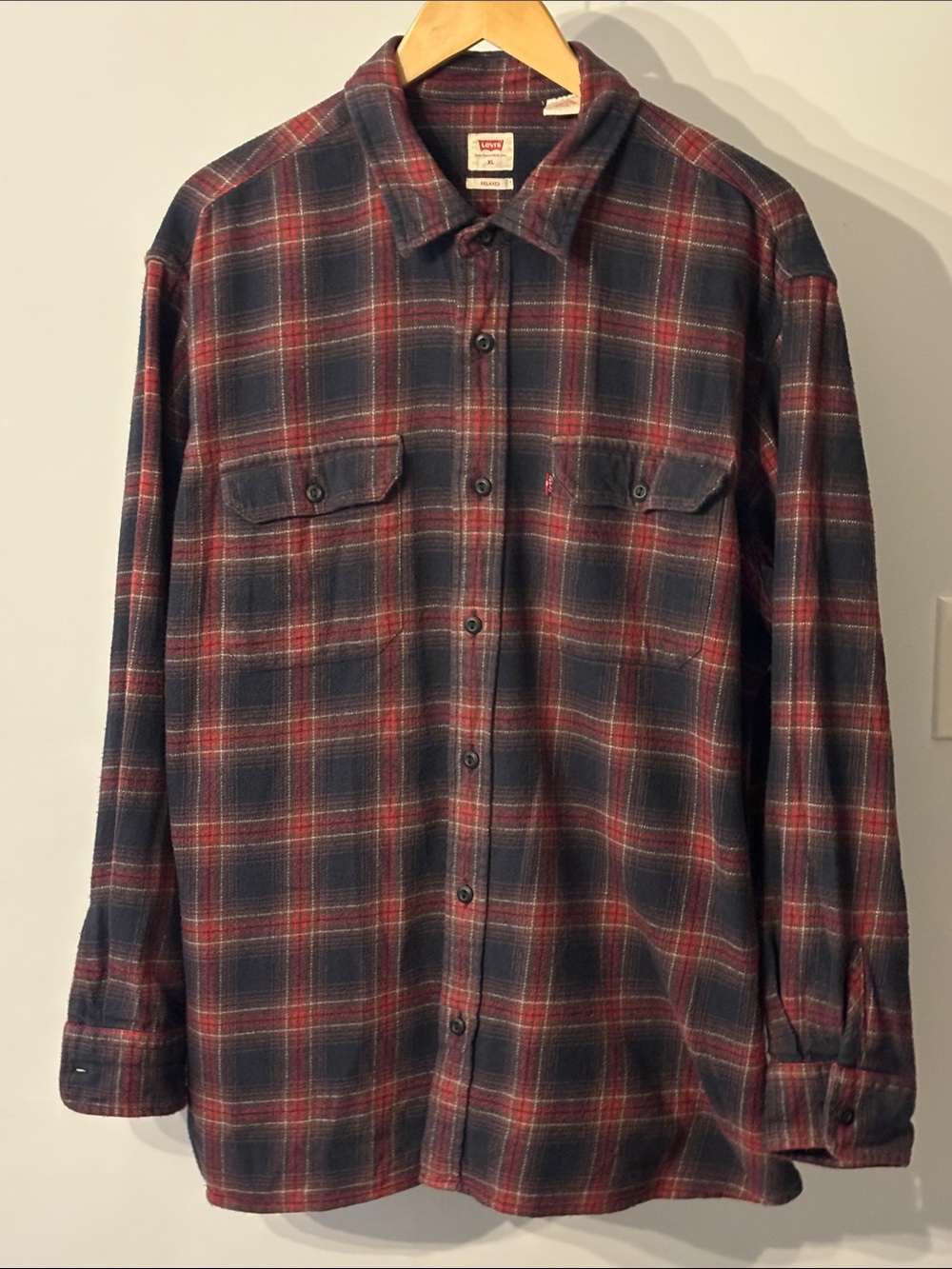 Levi’s Relaxed Plaid Flannel Overshirt Red Black XL Workwear